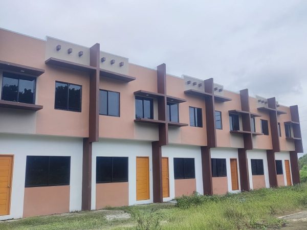 Aleka Exterior