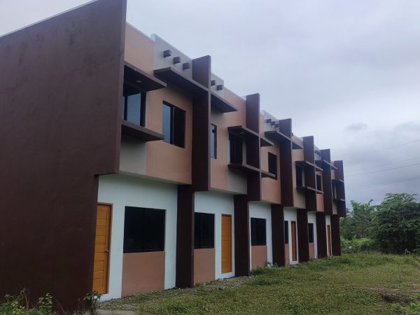 Aleka Exterior