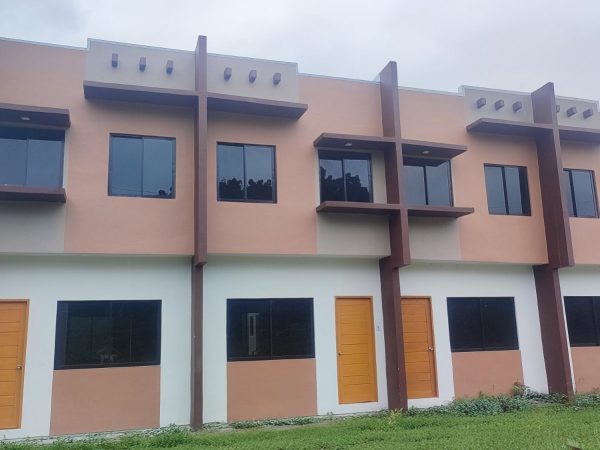 Aleka Exterior