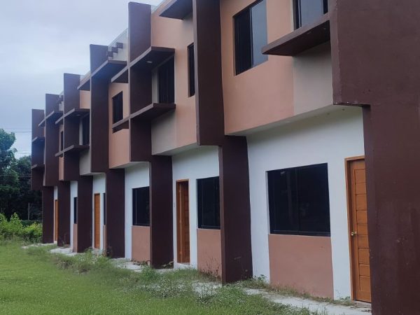 Aleka Exterior