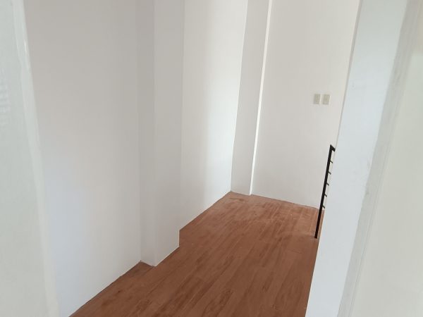 Alicia Interior